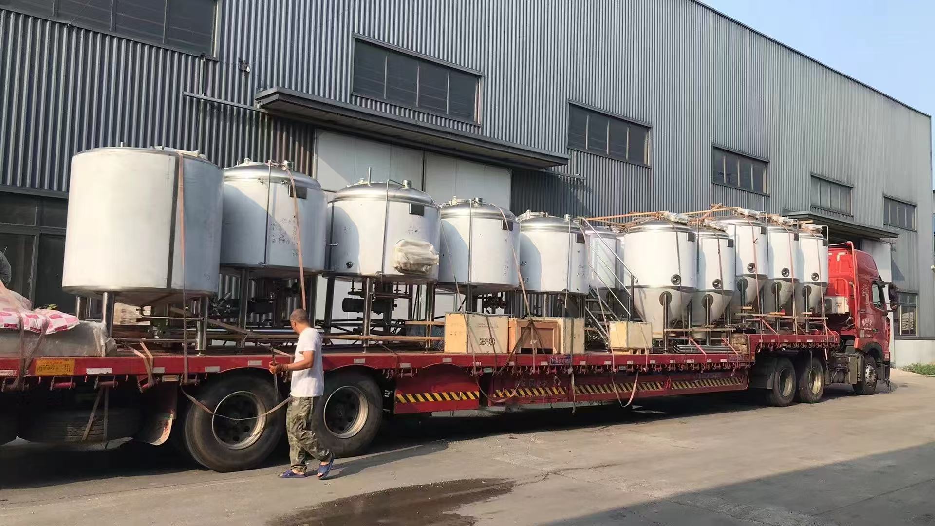 清丰精酿啤酒设备厂—精酿啤酒设备制造：传承工艺与创新科技的交融